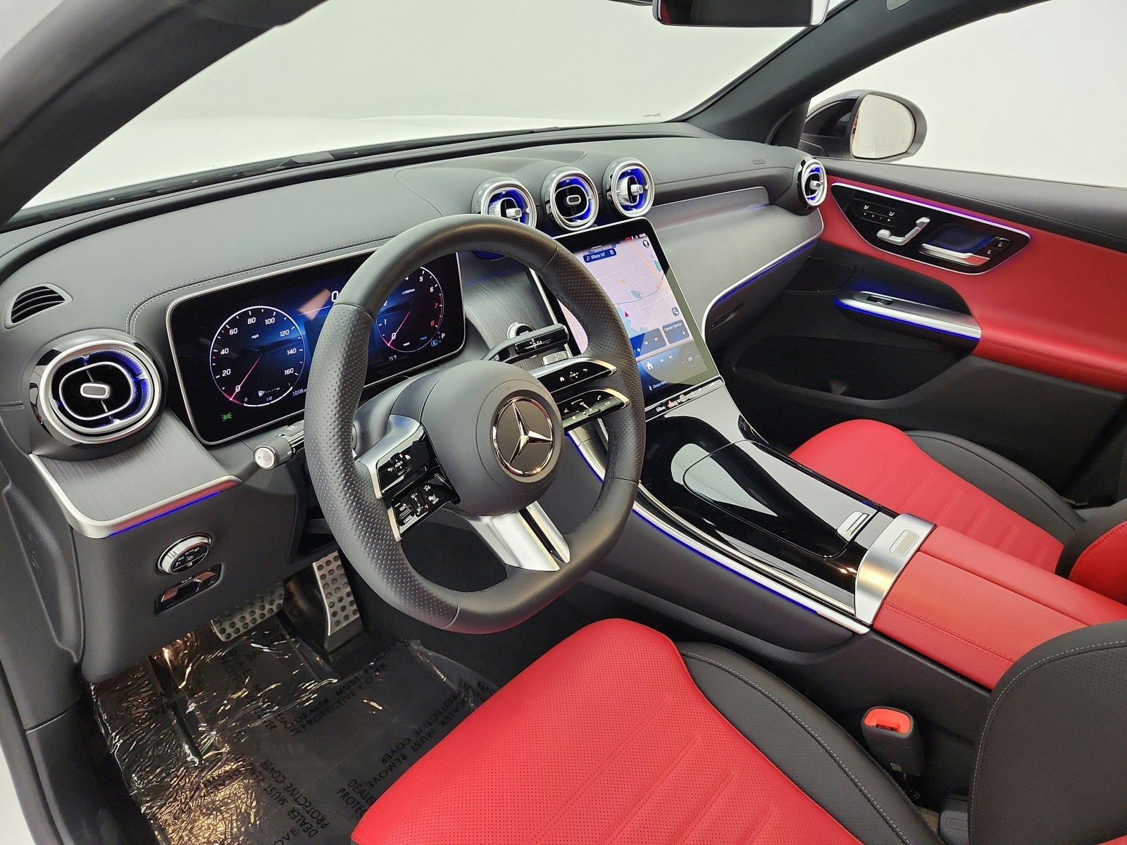 Certified Used 2025 Polar White Mercedes-Benz GLC 300 4MATIC® Coupe image 9