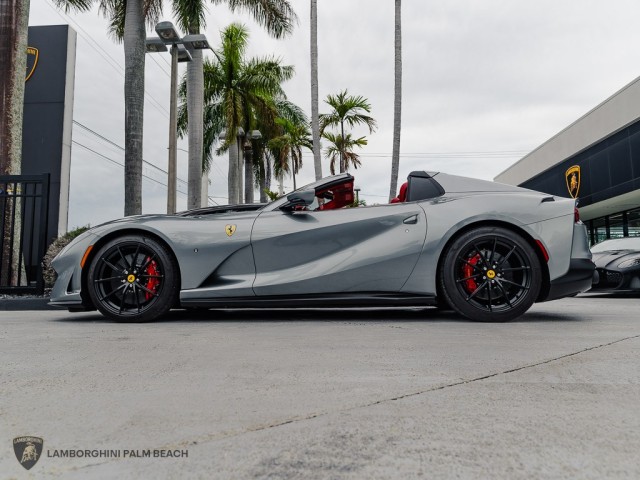 Ferrari 812 GTS