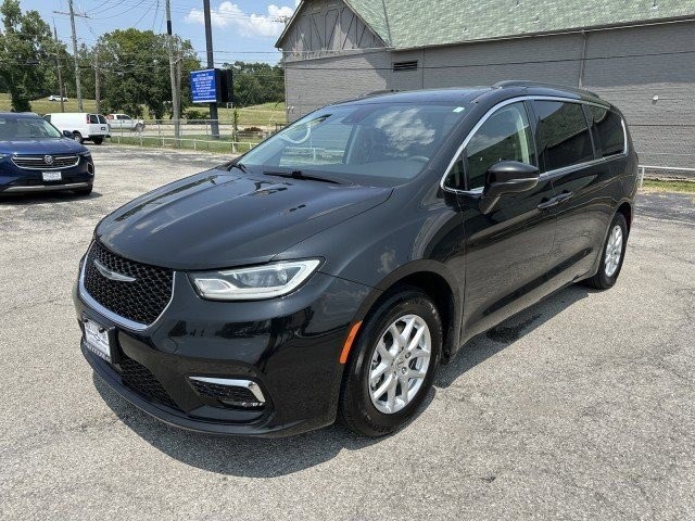 2022 Chrysler Pacifica Touring L 7