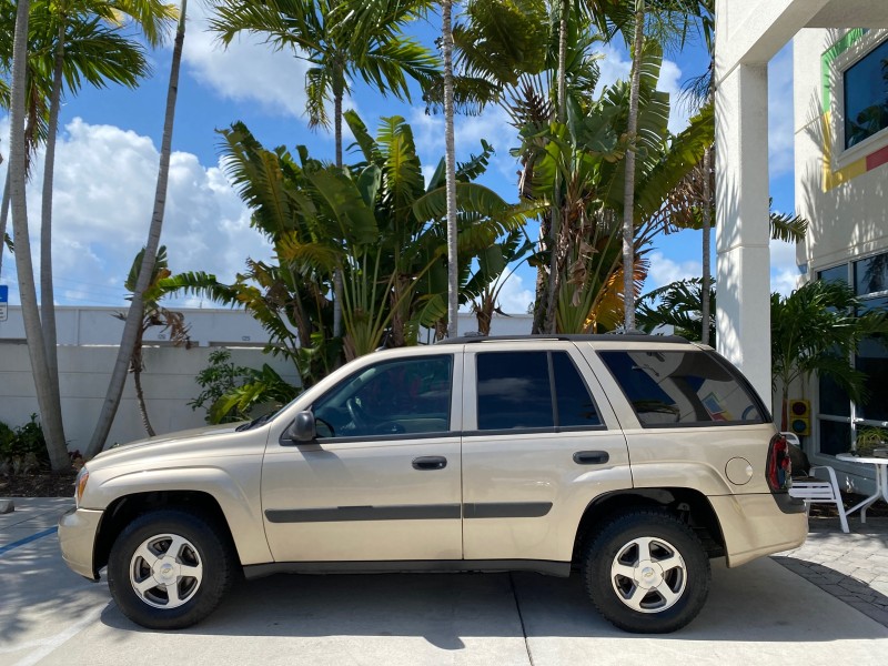 2005 Chevrolet TrailBlazer 4WD LS 1 OWNER LOW MILES 75,632 in , 