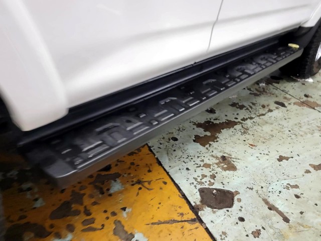 2019 Toyota 4Runner SR5 4WD (Natl) 7