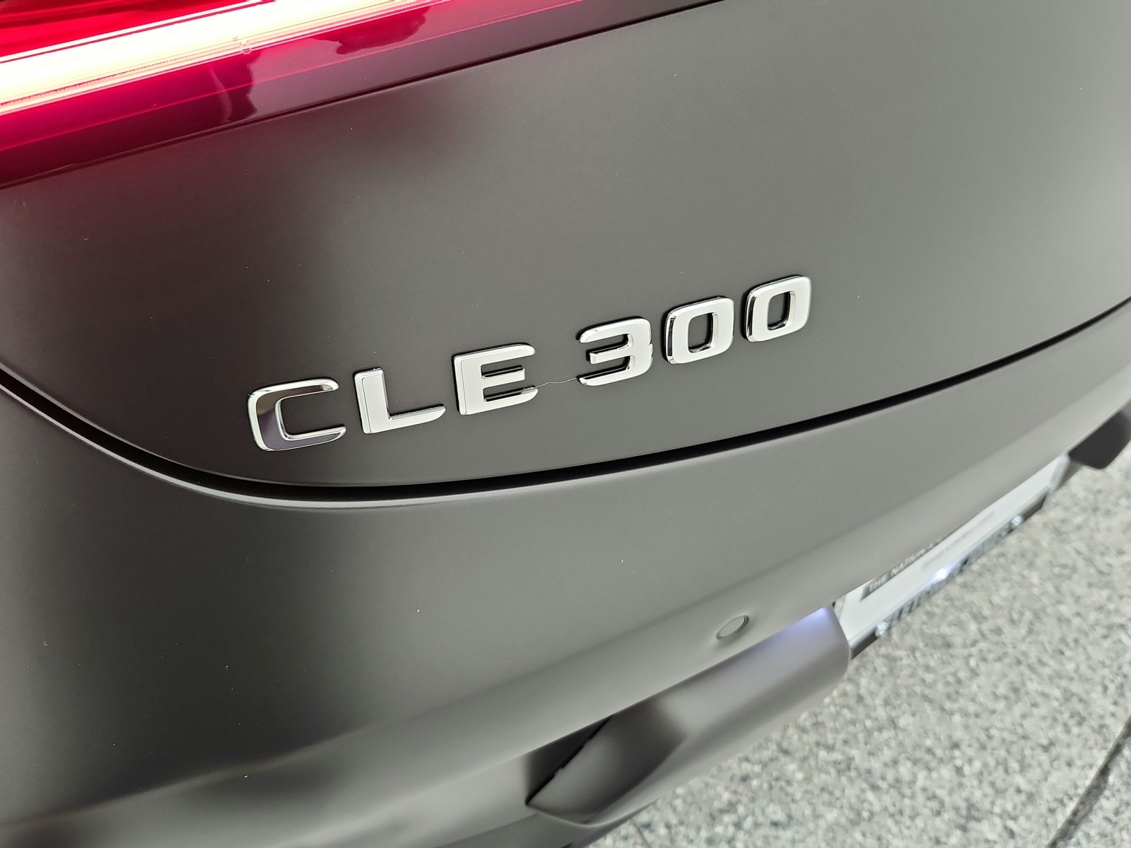 New 2026 MANUFAKTUR Graphite Grey Magno Mercedes-Benz CLE 300 image 21