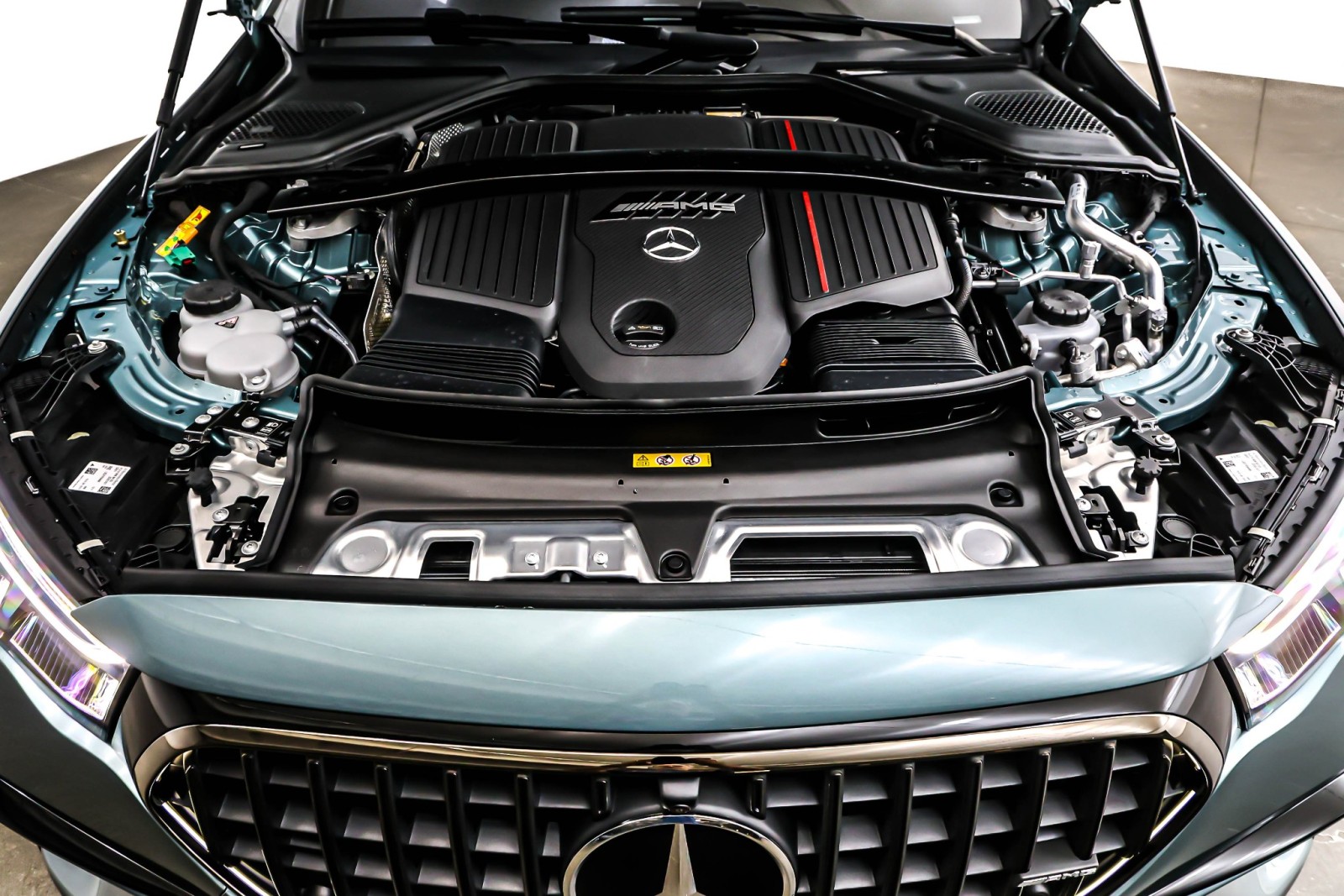 New 2026 Verde Silver Metallic Mercedes-Benz AMG® E53ES4 Wagon image 11