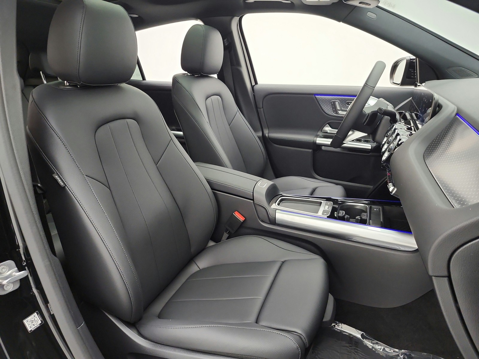 New 2026 Night Black Mercedes-Benz GLA 250 SUV image 14