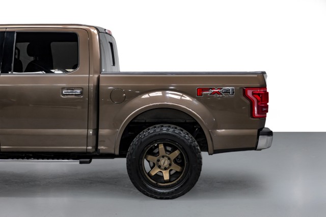 2015 Ford F-150 Lariat 11