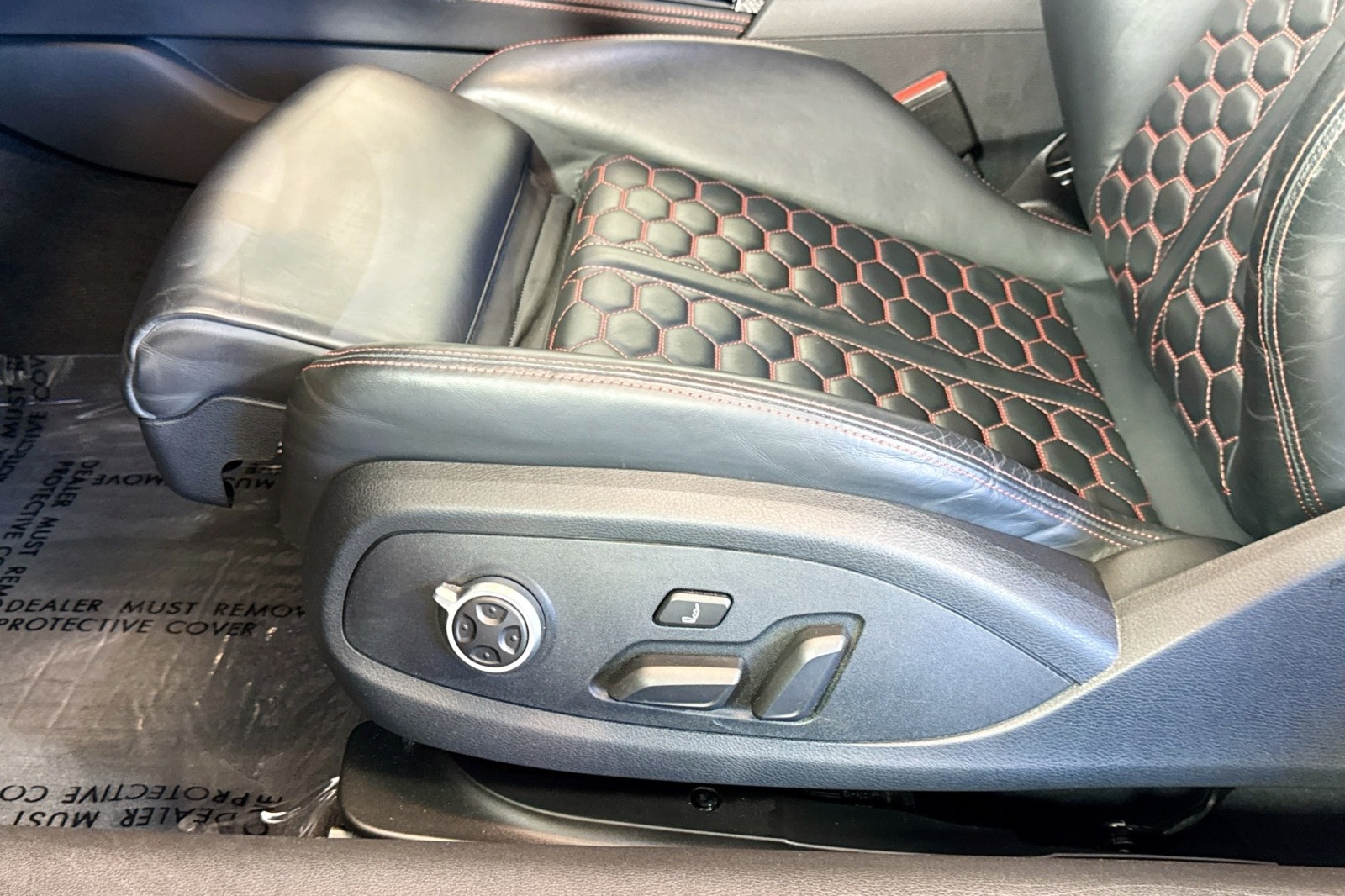 Used 2022 Mythos Black Metallic Audi  image 18