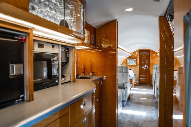 2006 BOMBARDIER CHALLENGER 604 For Sale