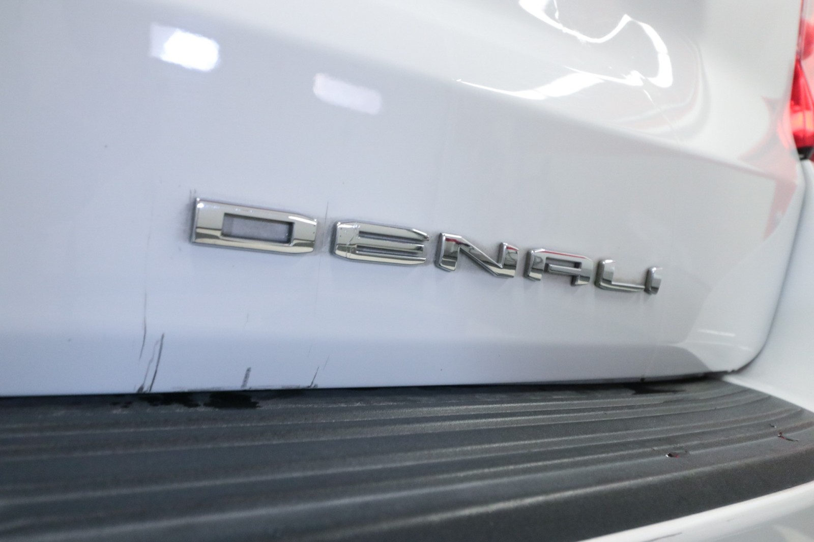 Used Car 2022 Gmc Yukon Xl  Denali For Sale Under $60,000 In Austin, Texas