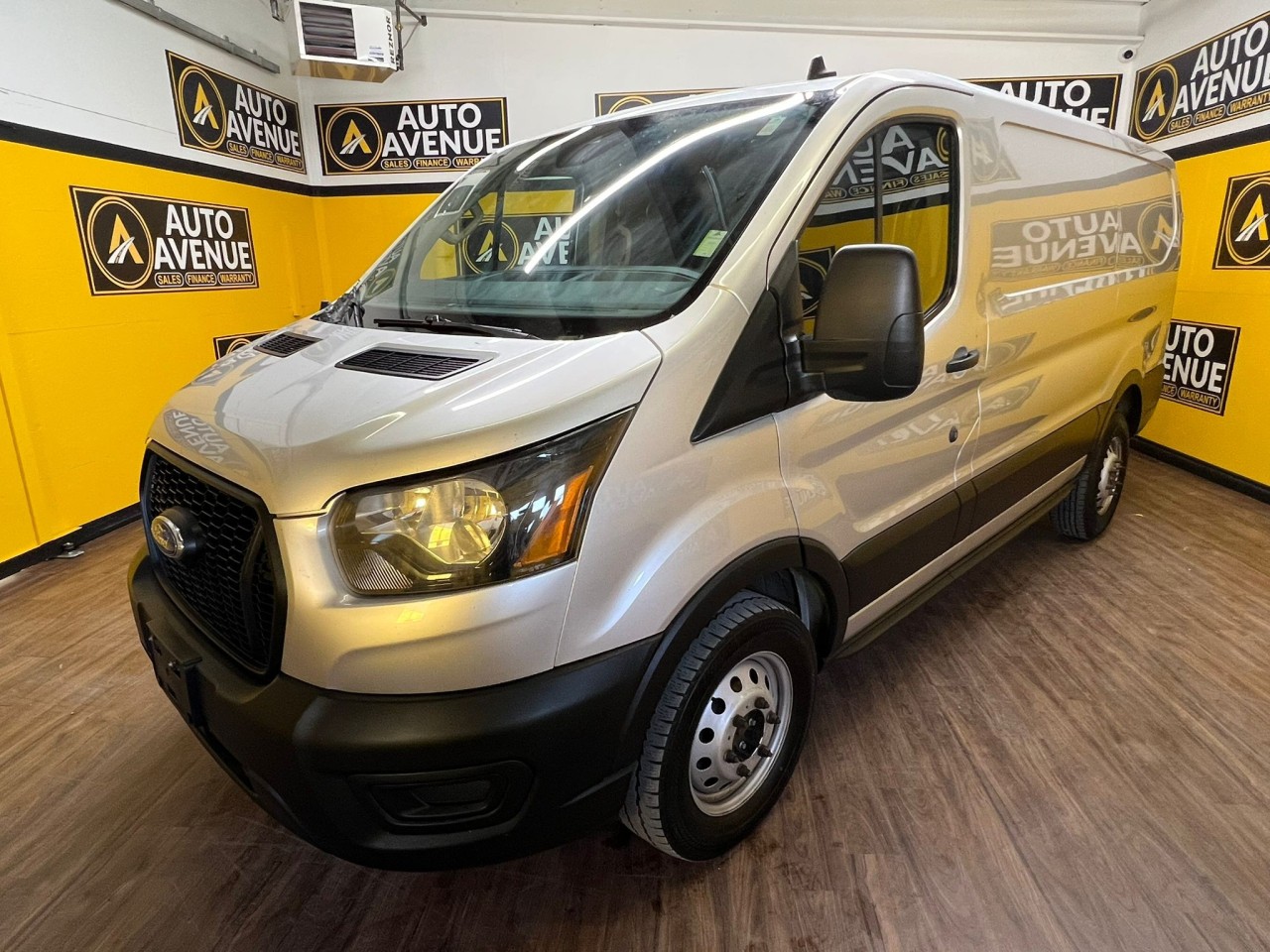 2022 Ford Transit Cargo Van