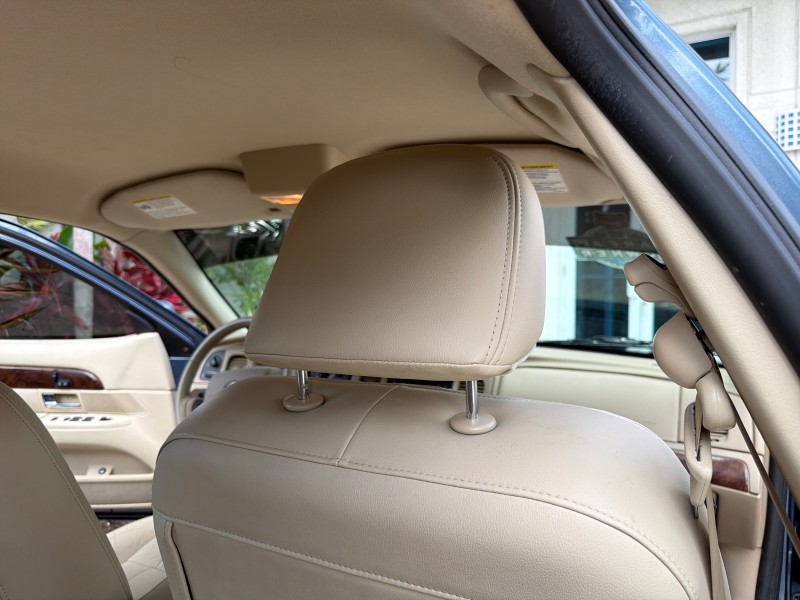 2007 Mercury Grand Marquis LS LOW MILES 52,599 1 OWNER in ,