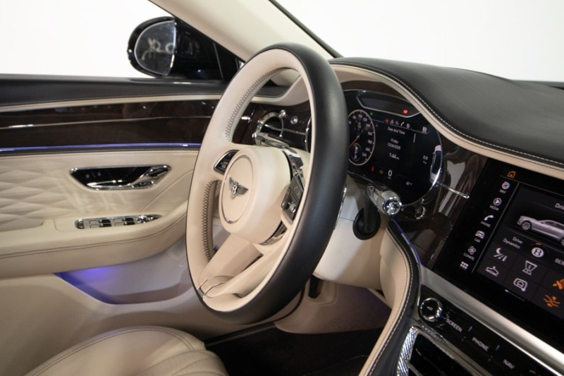 2023 Bentley Flying Spur Flying Spur Azure ($285,310 MSRP!!) *BIG OPTION LIST* *WARRANTY* in , 