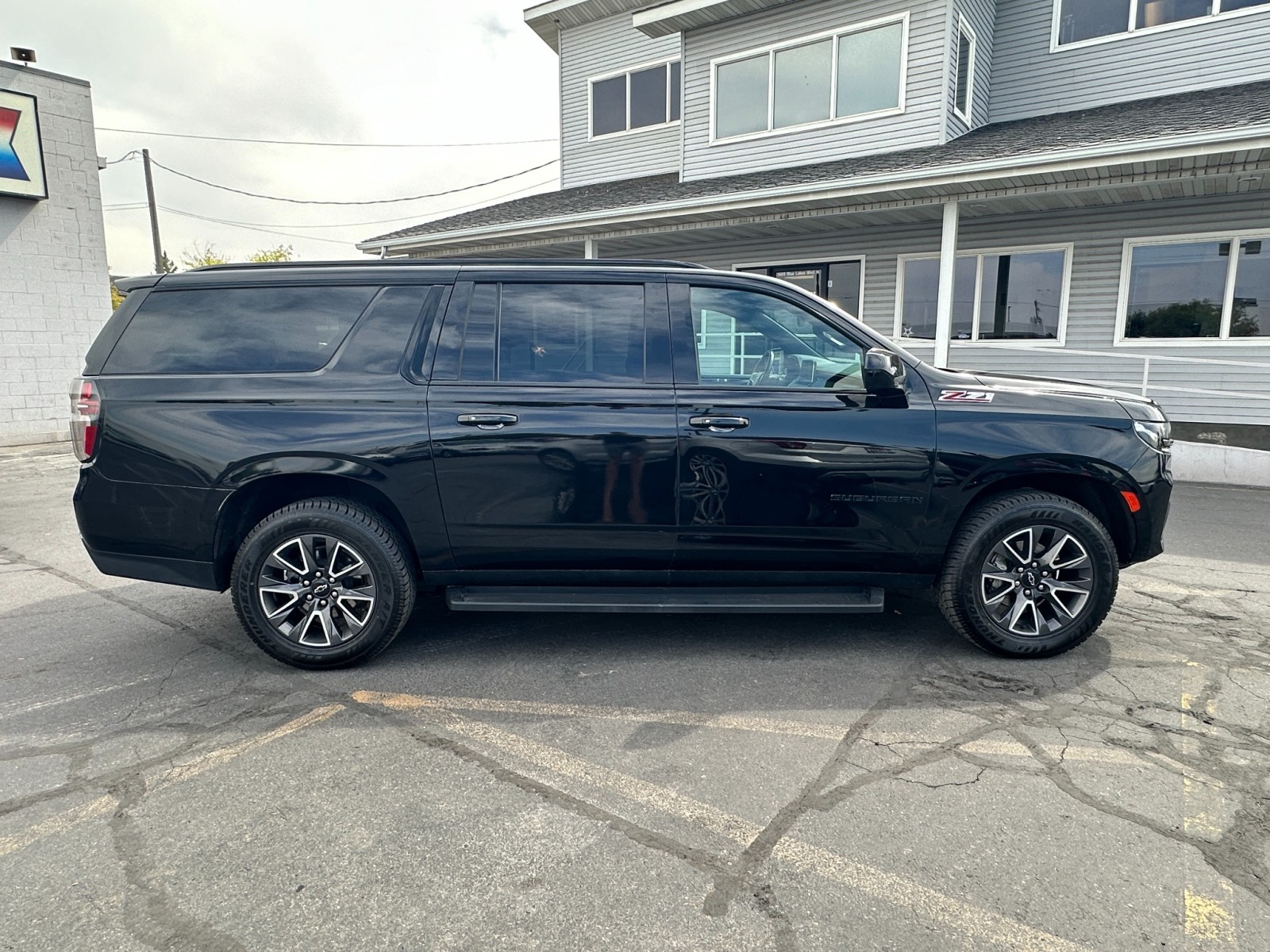 2022 Chevrolet Suburban Z71 7