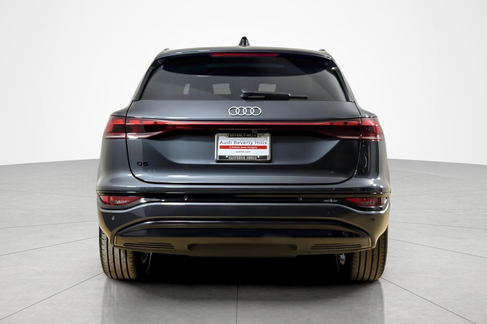 Used 2025 Manhattan Gray Metallic Audi Premium RWD image 4