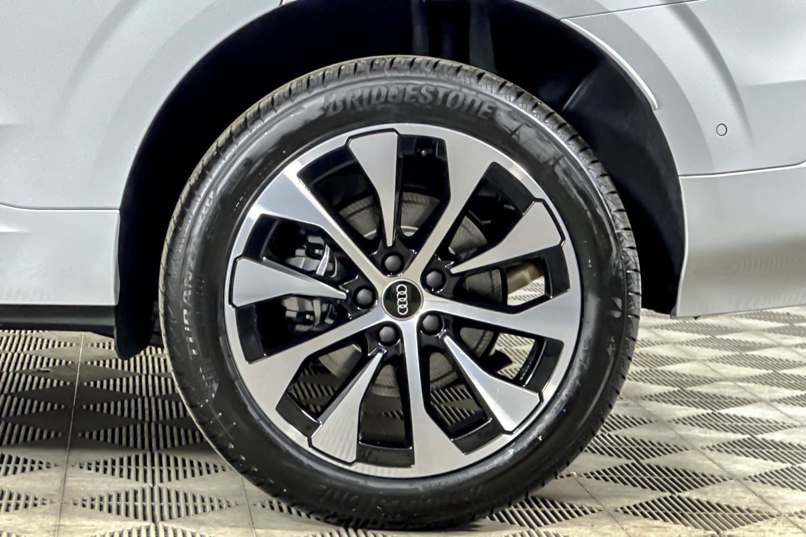 New 2026 Glacier White Metallic Audi S line image 23