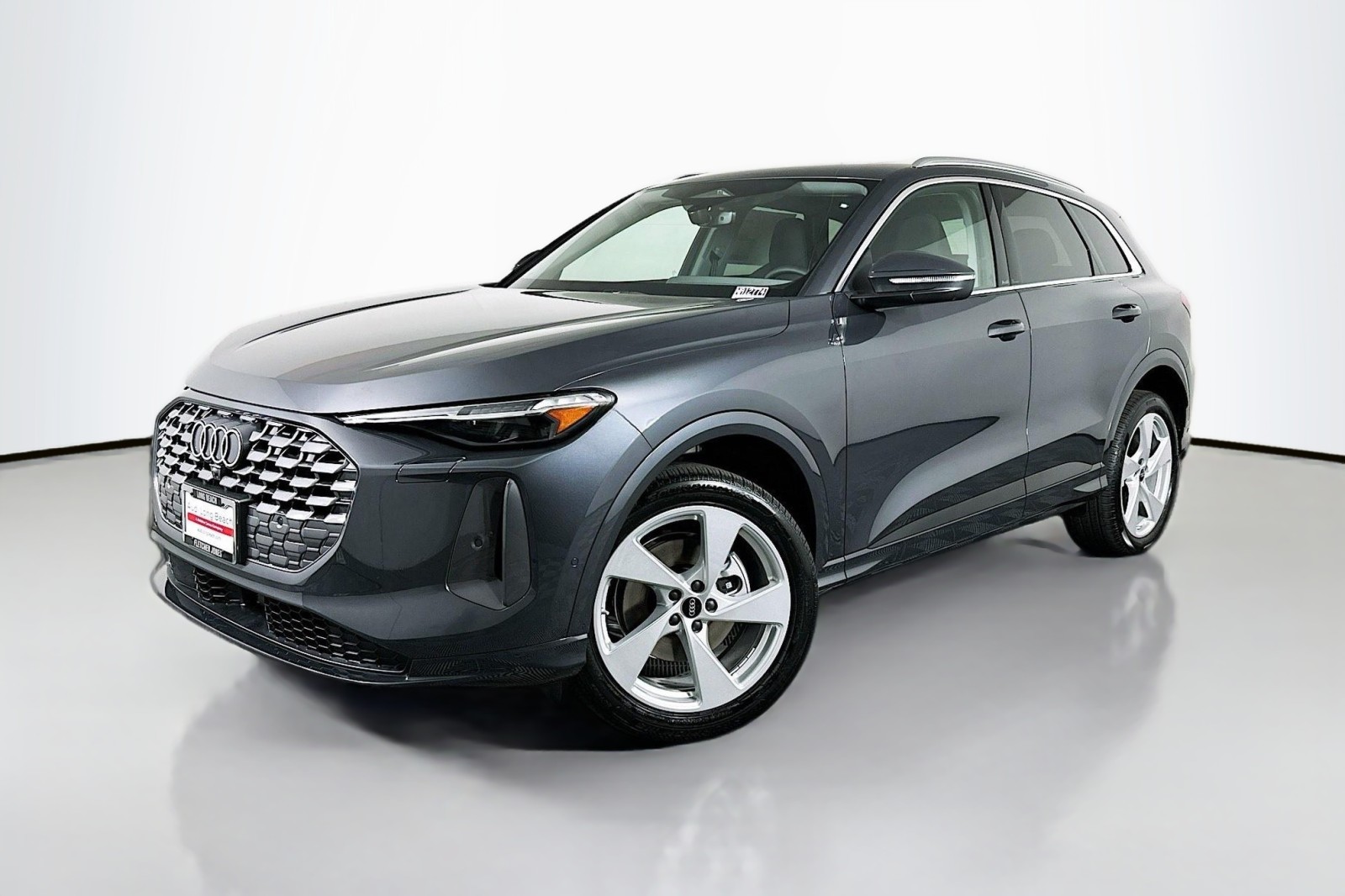 2025 Audi Q5 40 Premium Plus's photo