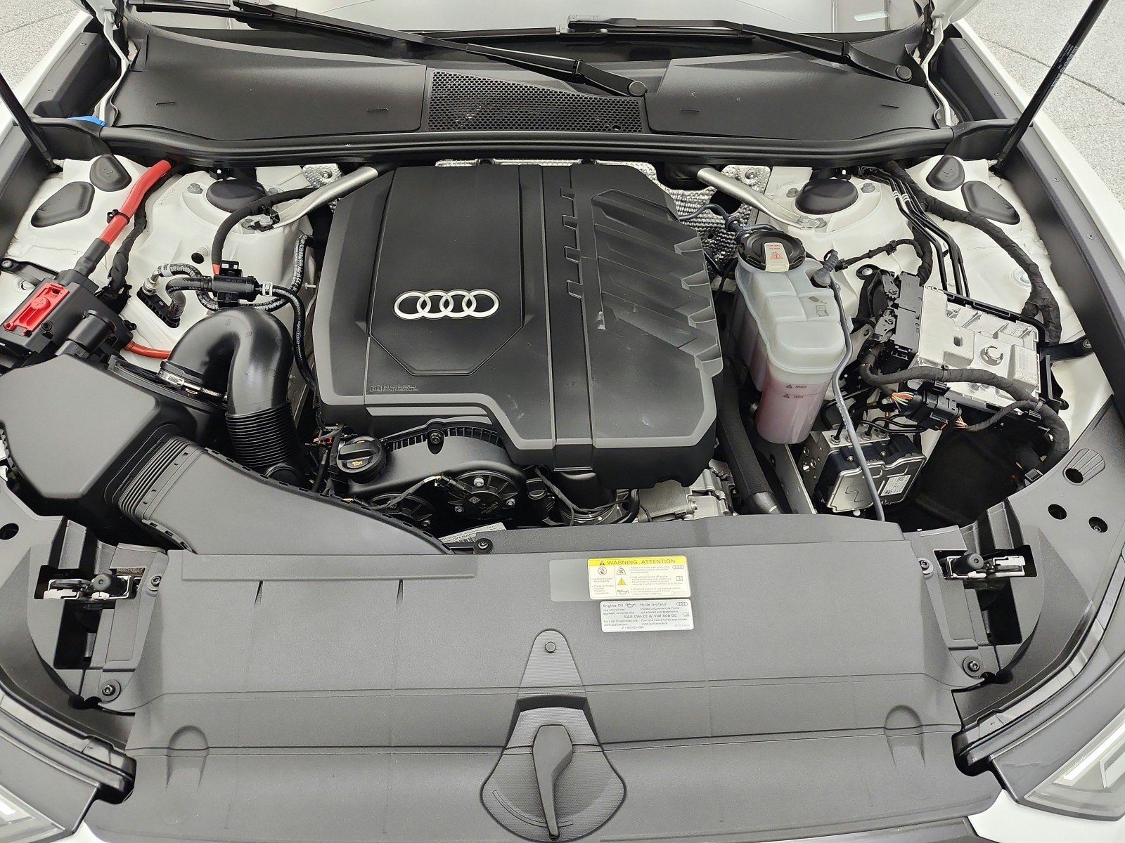 Used 2023 Ibis White Audi Premium Plus image 17