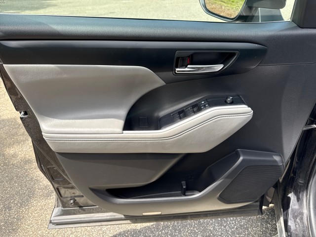ToyotaHighlander18