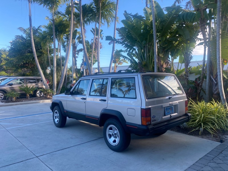 1996 Jeep Cherokee Sport FL LOW MILES 77,388 4WD 4.0 6 CYL in , 