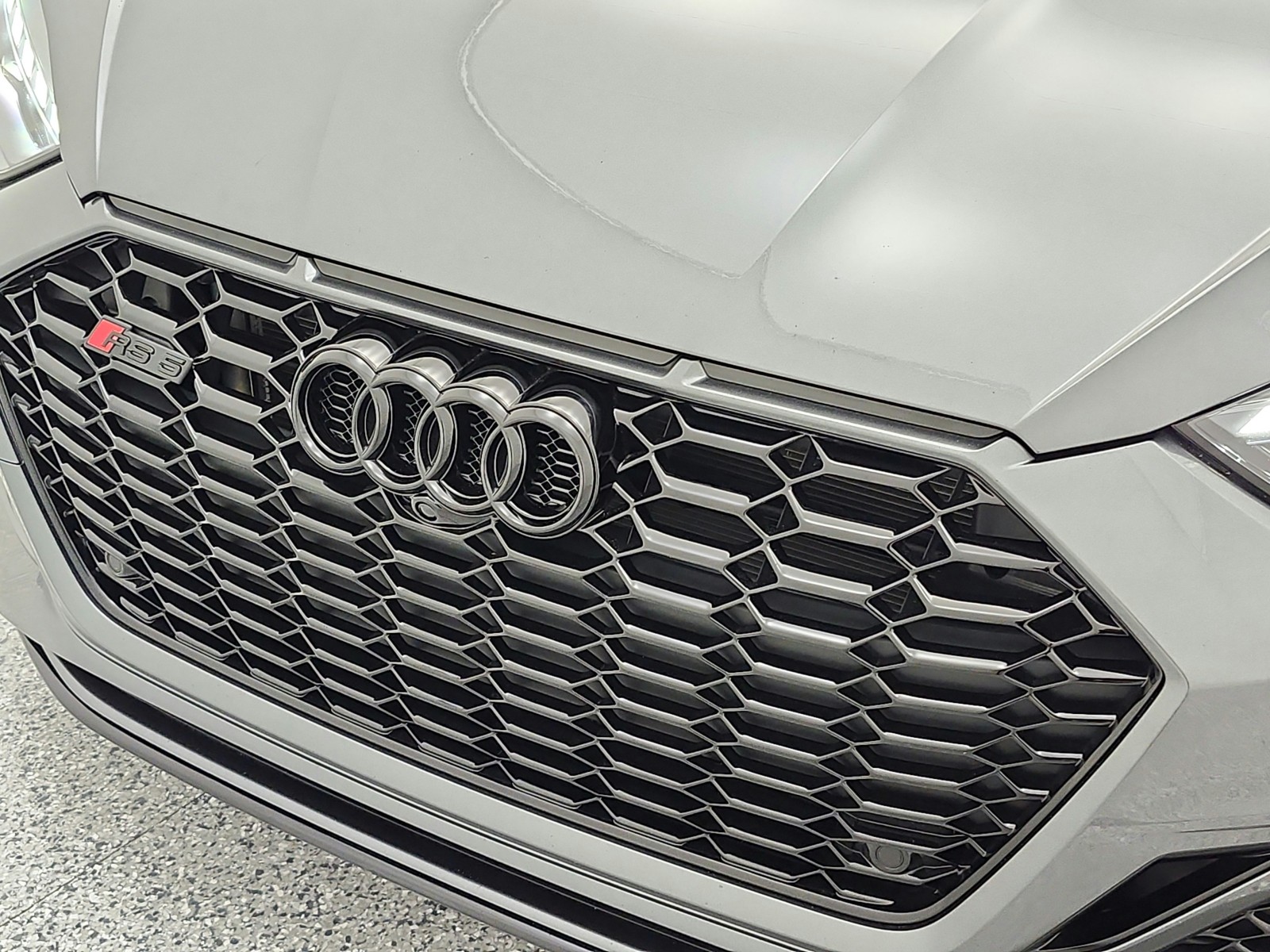 Used 2023 Daytona Gray Pearl Effect Audi 2.9 TFSI quattro image 19