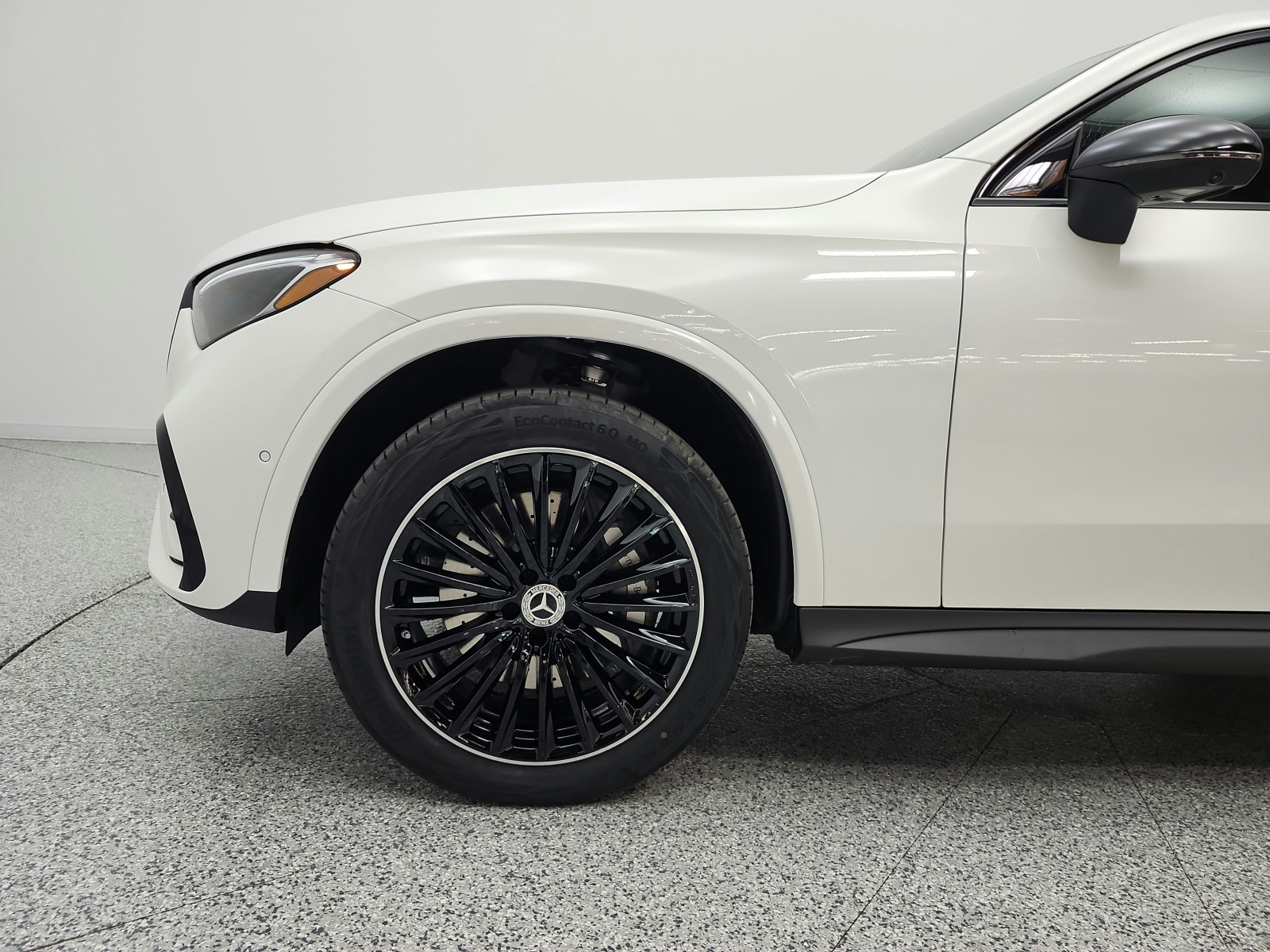 New 2027 Polar White Mercedes-Benz GLC 300 4MATIC® Coupe image 15