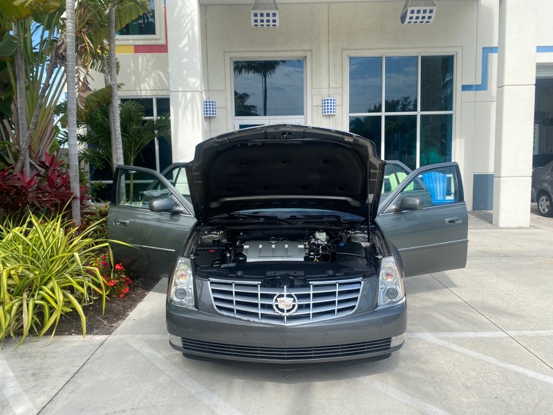 2008 Cadillac DTS LOW MILES 41,600 w/1SC in , 
