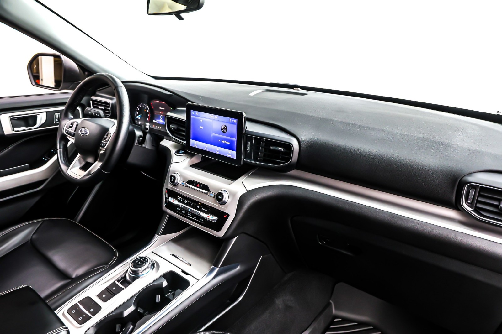 Used 2023 Oxford White Ford XLT RWD image 16