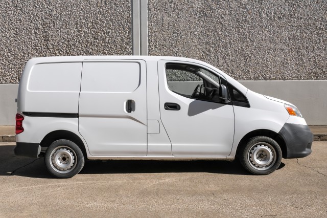 2018 Nissan NV200 Compact Cargo S 9