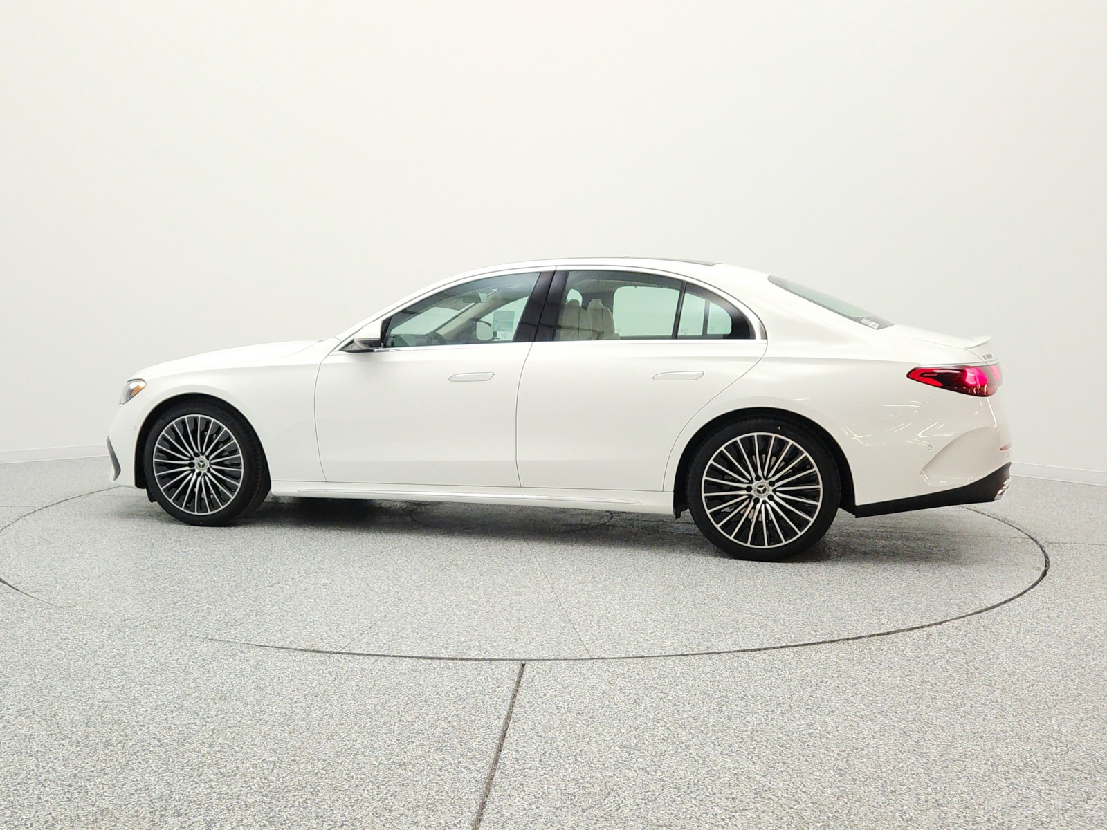 New 2026 Polar White Mercedes-Benz E 350 RWD Sedan image 8