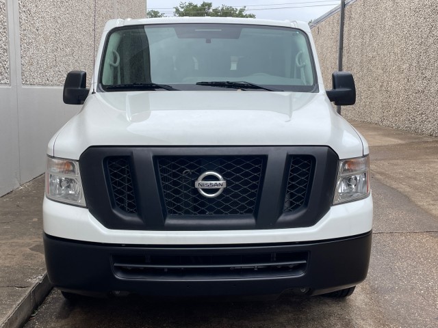 2020 Nissan NV Passenger NV3500 HD SV 5