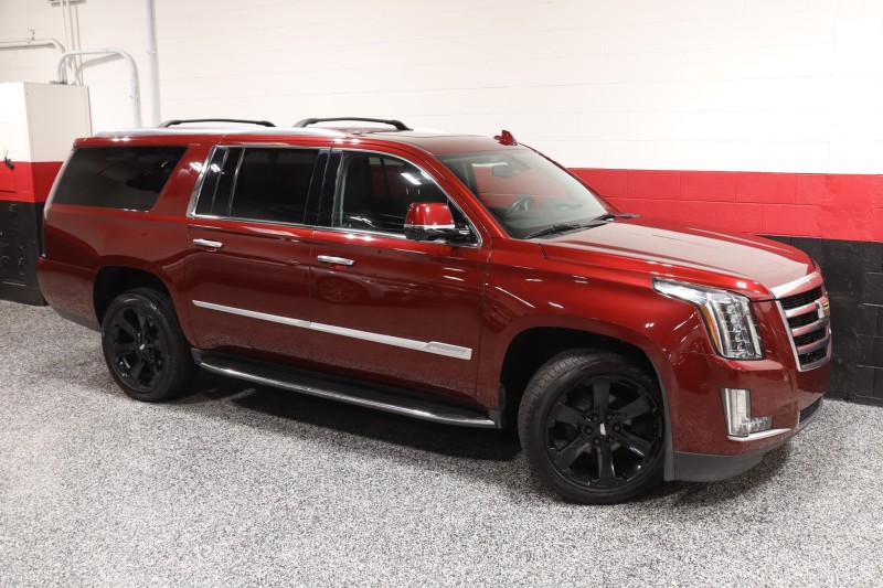 2020 Cadillac Escalade ESV 4dr Suv in , 