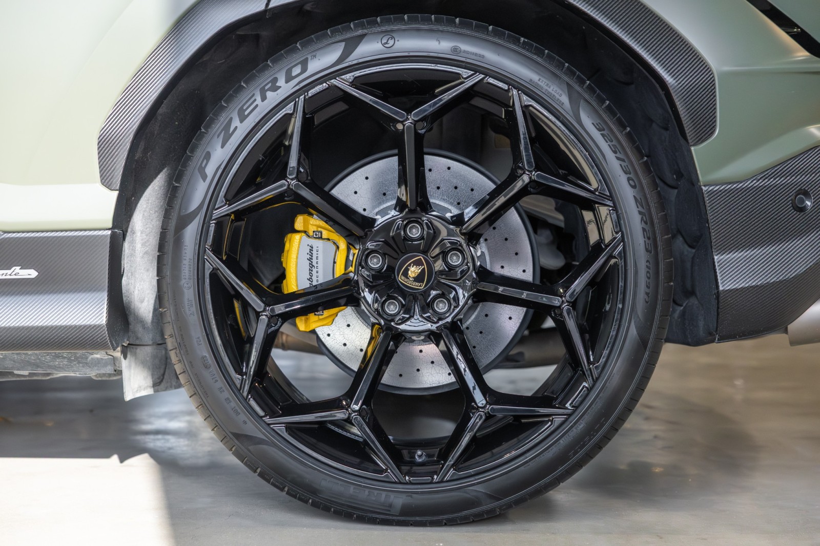 Used Car 2023 Lamborghini Urus  Performante For Sale Under $300,000 In Boerne, Texas