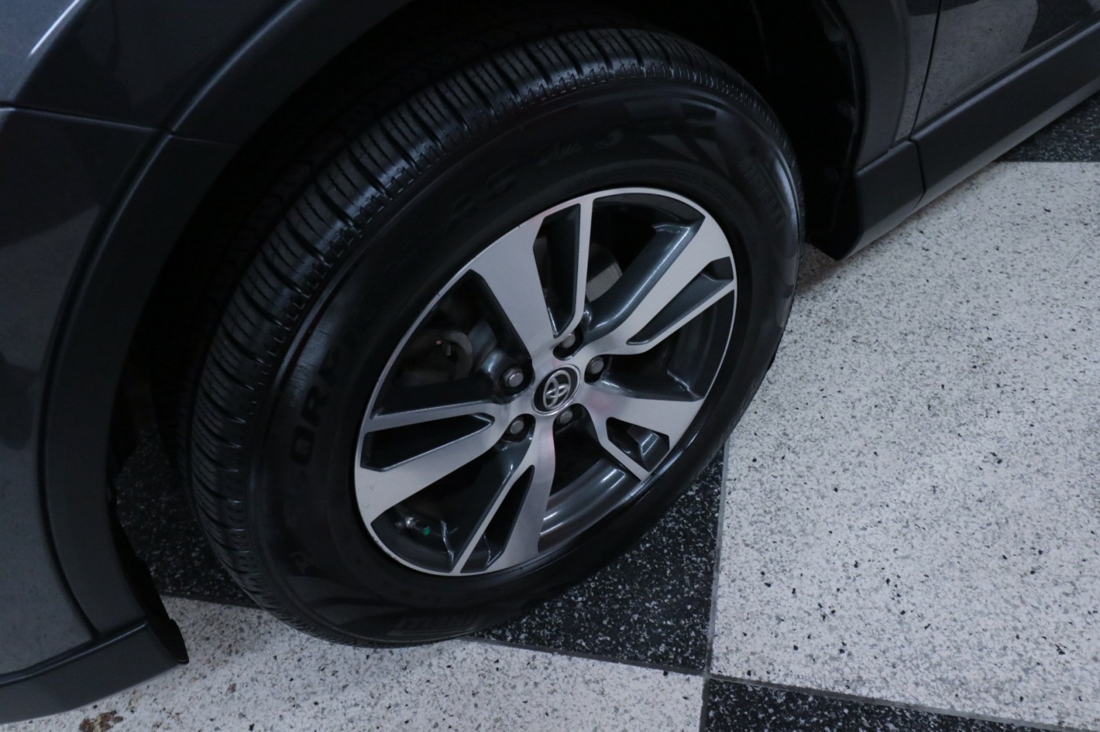 Used Car 2018 Toyota Rav4  Xle For Sale Under $20,000 In Austin, Texas