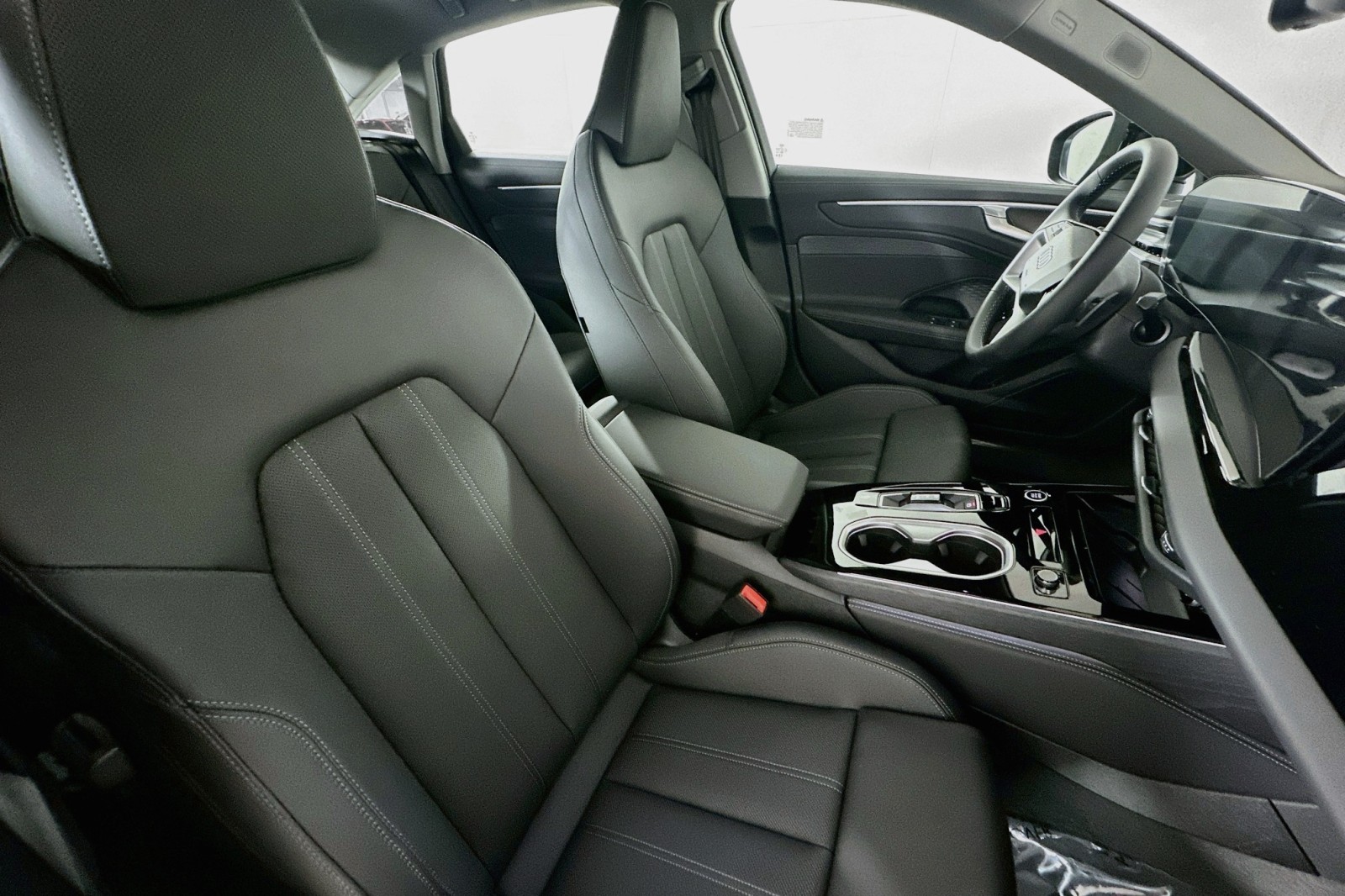 New 2026 Mythos Black Metallic Audi Premium image 6