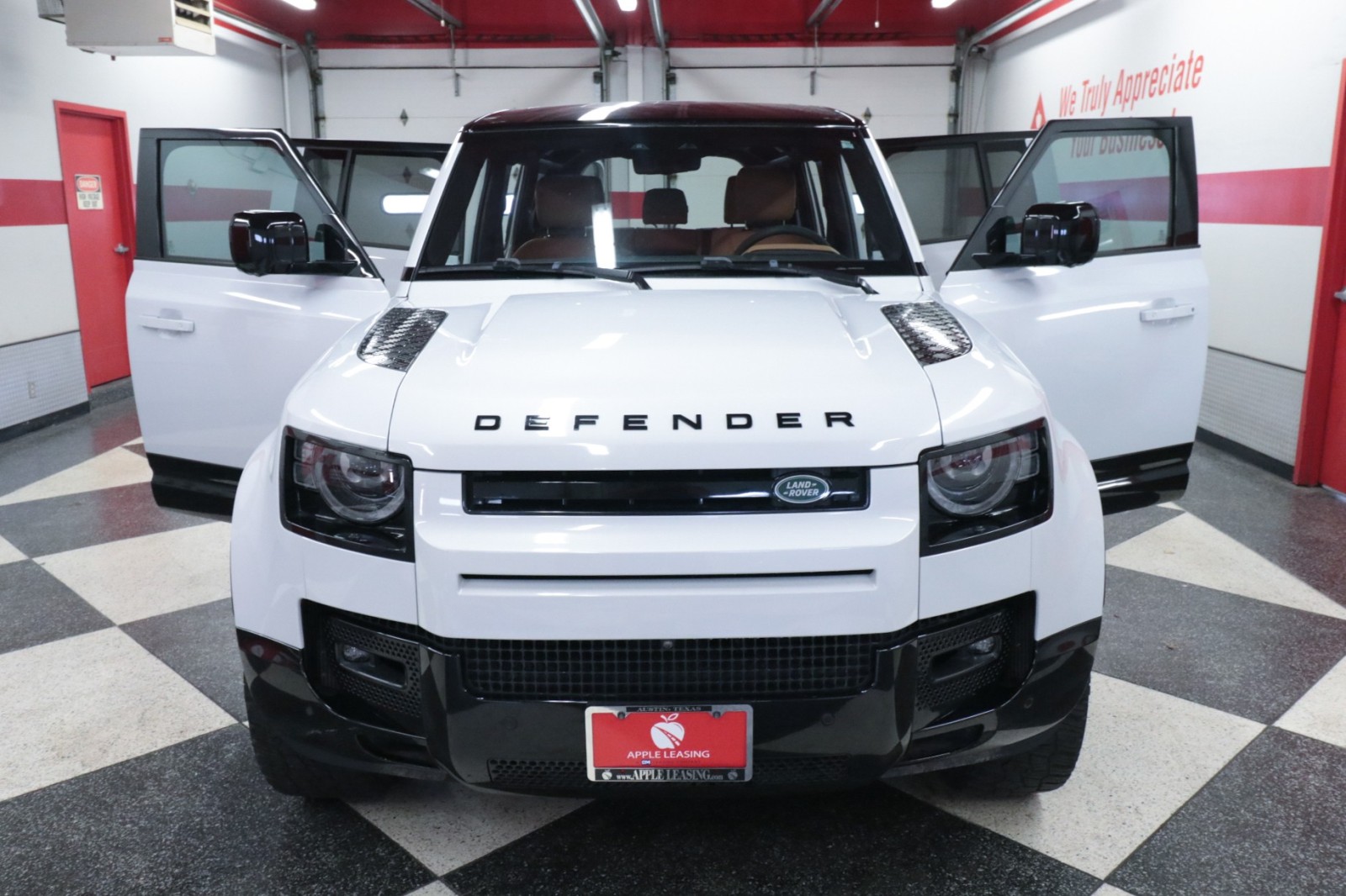 Used Car 2023 Land Rover Defender  V8 For Sale Under $80,000 In Austin, Texas