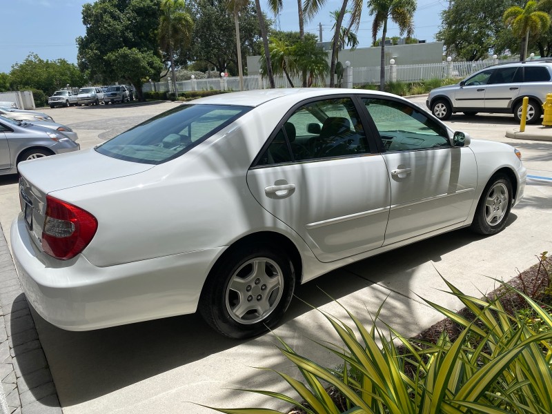 2003 Toyota Camry LE LOW MILES 61,005 in , 