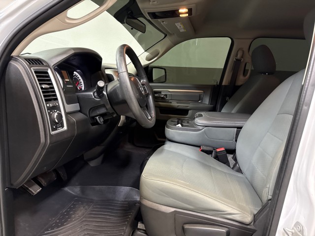 2020 Ram 1500 Classic SLT 4WD 5.7L-V8 in ,