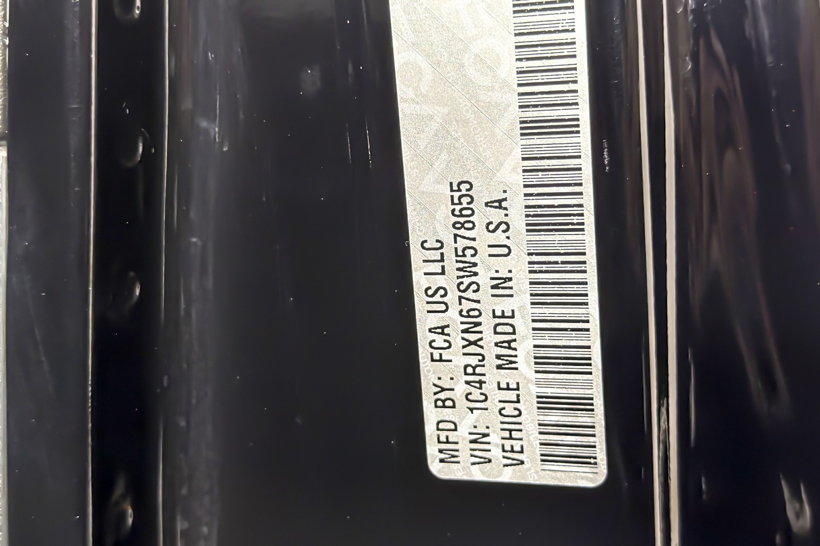 Used 2025 BLACK CLEAR COAT Jeep Sport S 4x4 image 27