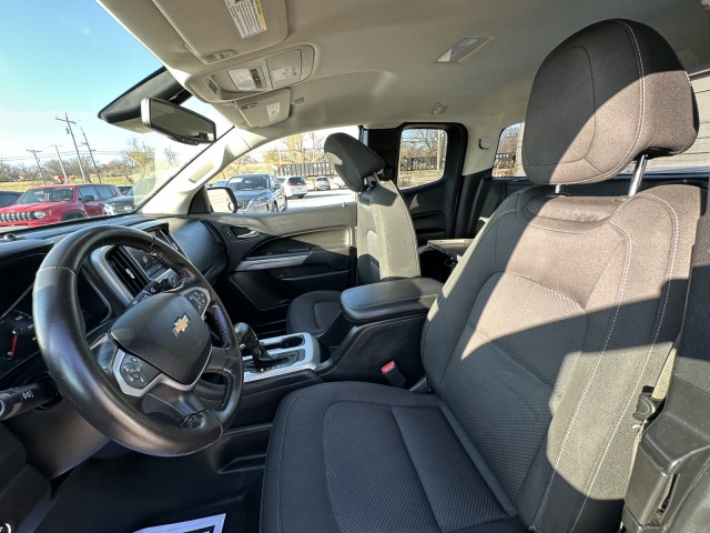 2020 Chevrolet Colorado 4WD LT 17