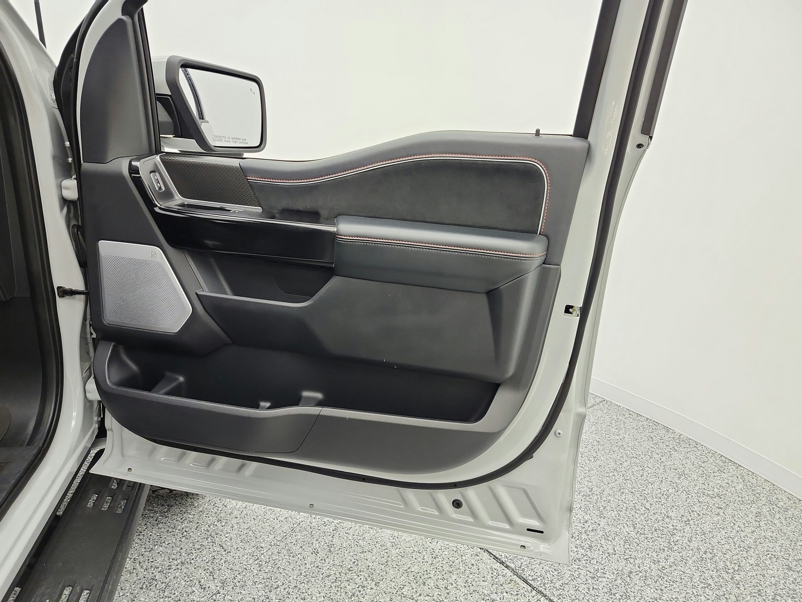 Used 2024 Avalanche Ford Raptor 4WD SuperCrew 5.5