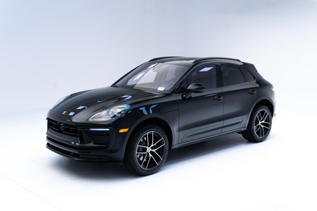 2024  Macan  in , 