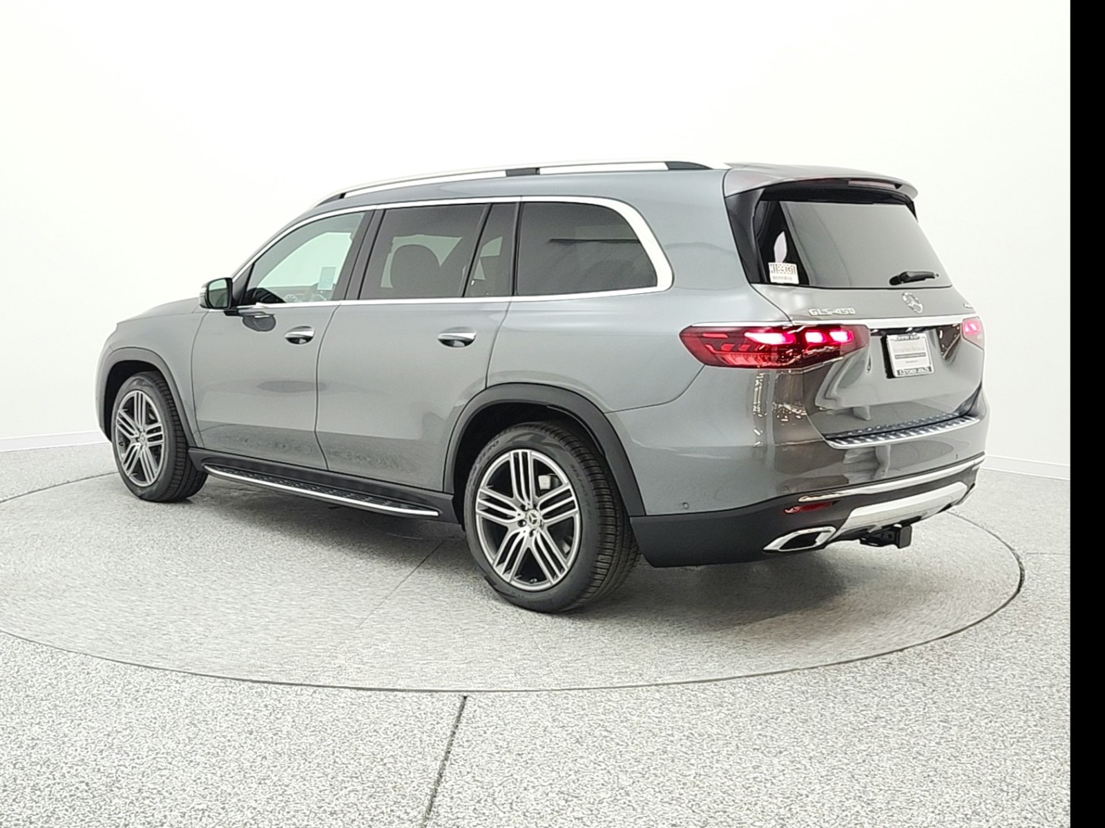New 2026 Selenite Grey Metallic Mercedes-Benz GLS 450 image 7