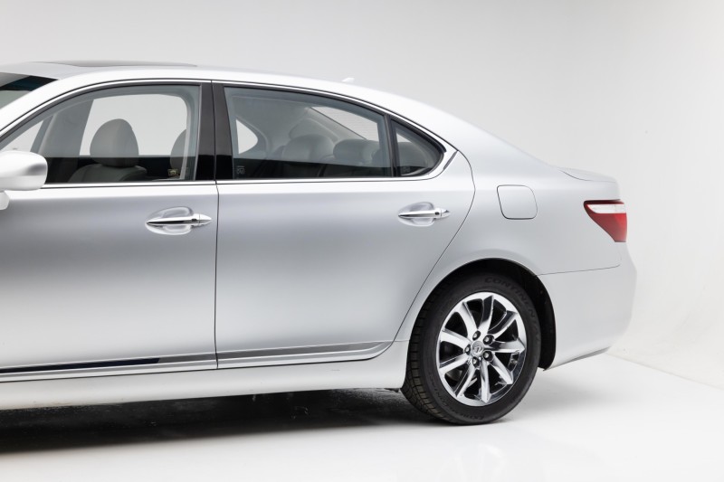 2007 Lexus LS 460 L L in ,