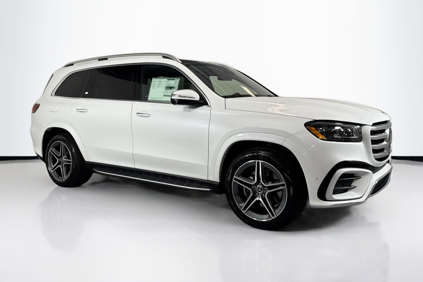 New 2026 MANUFAKTUR Moonlight White Metallic Mercedes-Benz GLS 450 4MATIC® SUV image 3