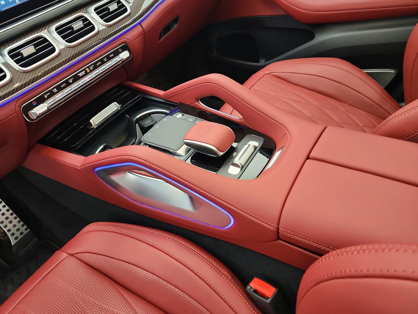 New 2026 CIRRUS SILVER MAGNO Mercedes-Benz AMG® GLS 63 image 10