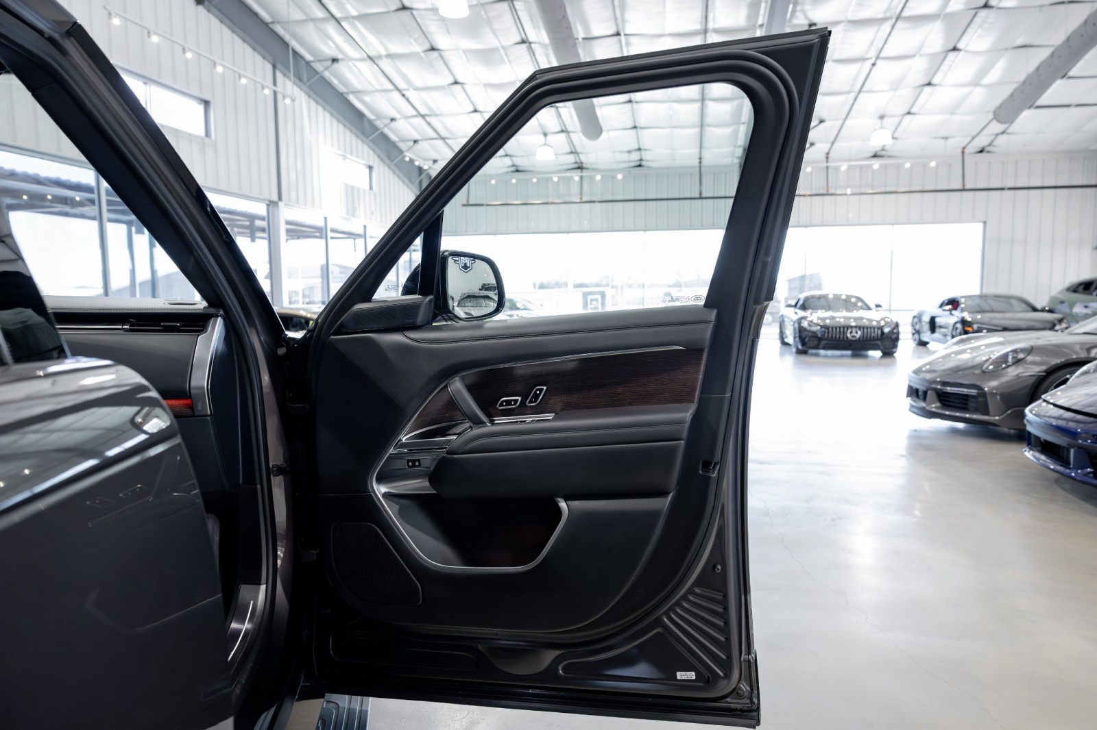 Used Car 2023 Land Rover Range Rover  Autobiography For Sale Under $130,000 In Boerne, Texas