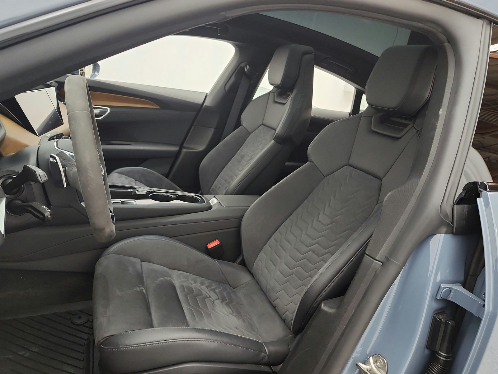 Used 2022 Kemora Gray Metallic Audi Premium Plus quattro image 10