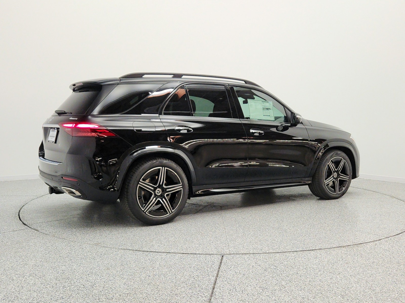 New 2026 Black Mercedes-Benz GLE 580 4MATIC® SUV image 5