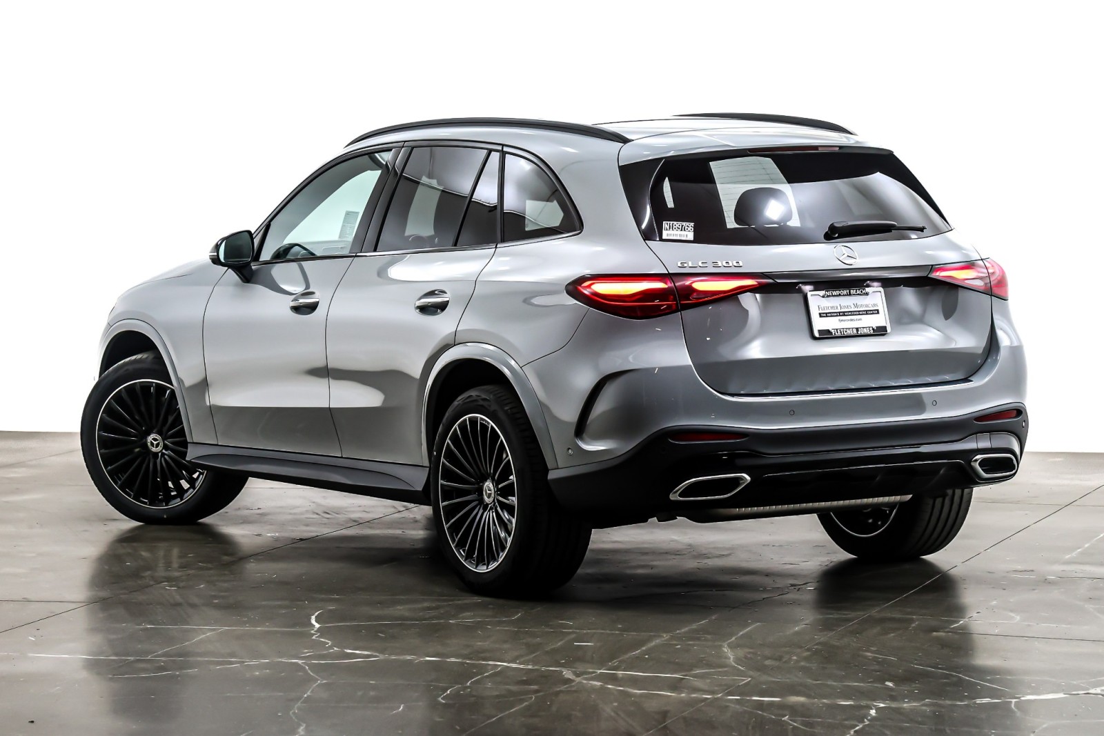 New 2026 MANUFAKTUR Alpine Grey Mercedes-Benz GLC 300 image 12