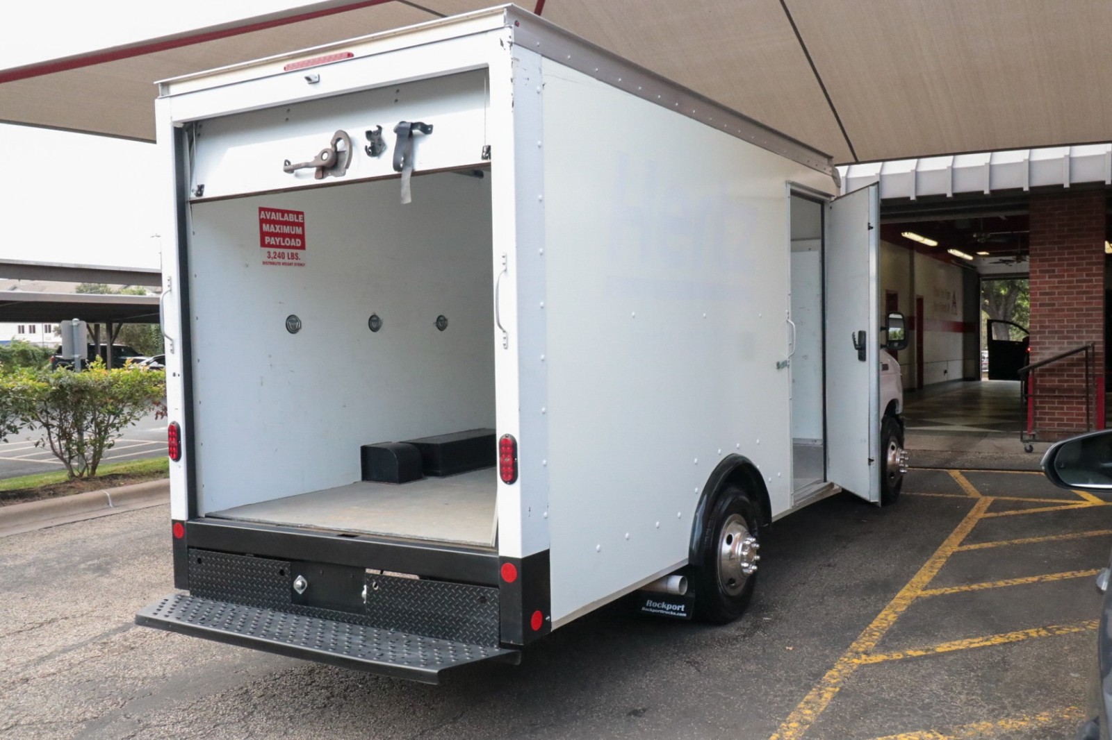 Used Car 2023 Ford E-series Cutaway  For Sale Under $35,000 In Austin, Texas