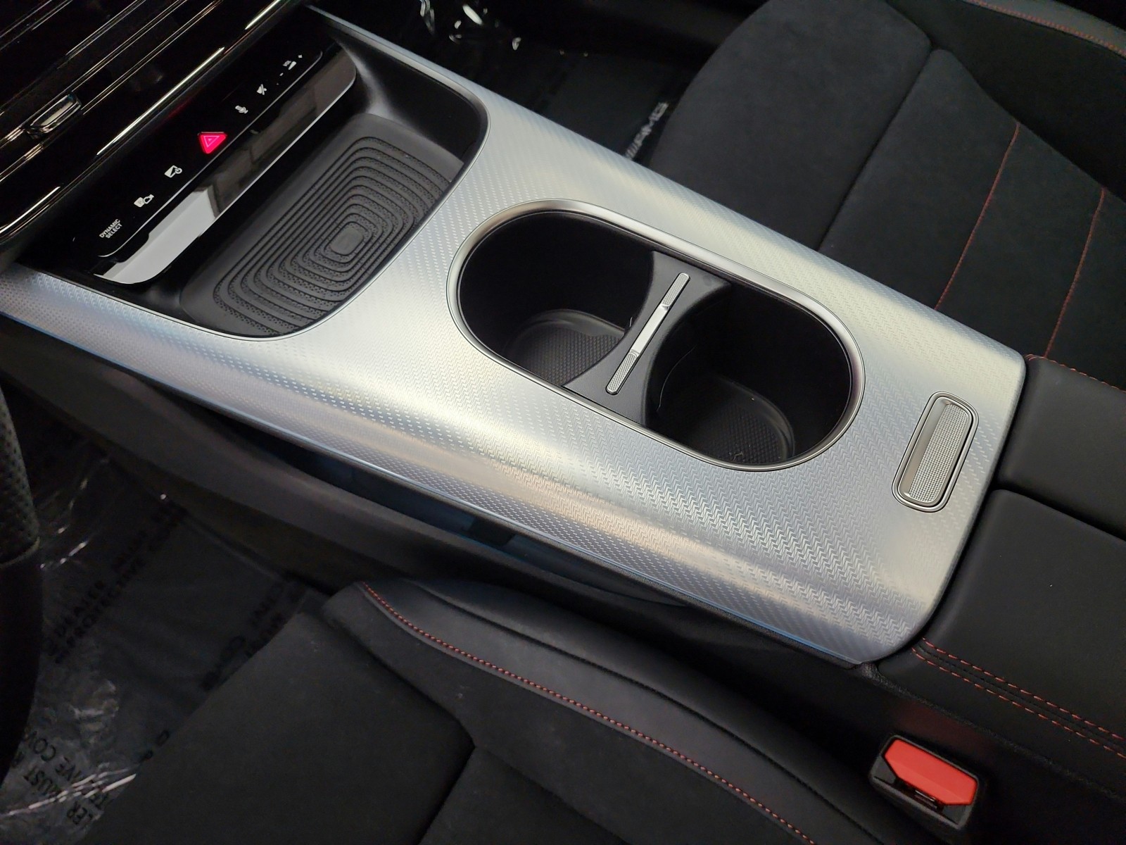 New 2027 Night Black Mercedes-Benz CLA 220 Hybrid FWD image 9